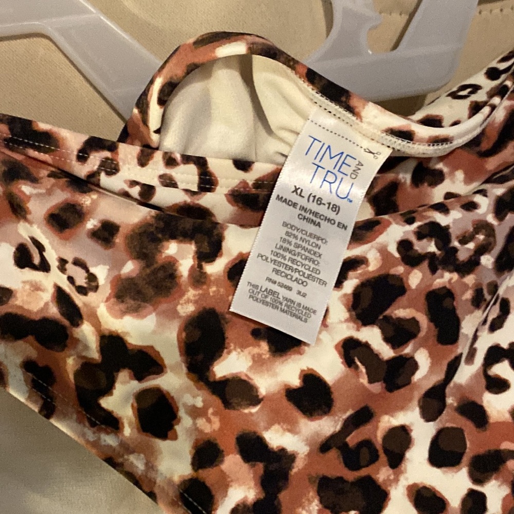 3/$20 Women’s size XL two piece bathing suit - Picture 6 of 14